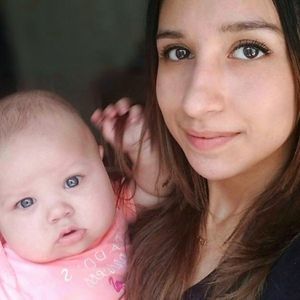 Meet your Posher, Destinee